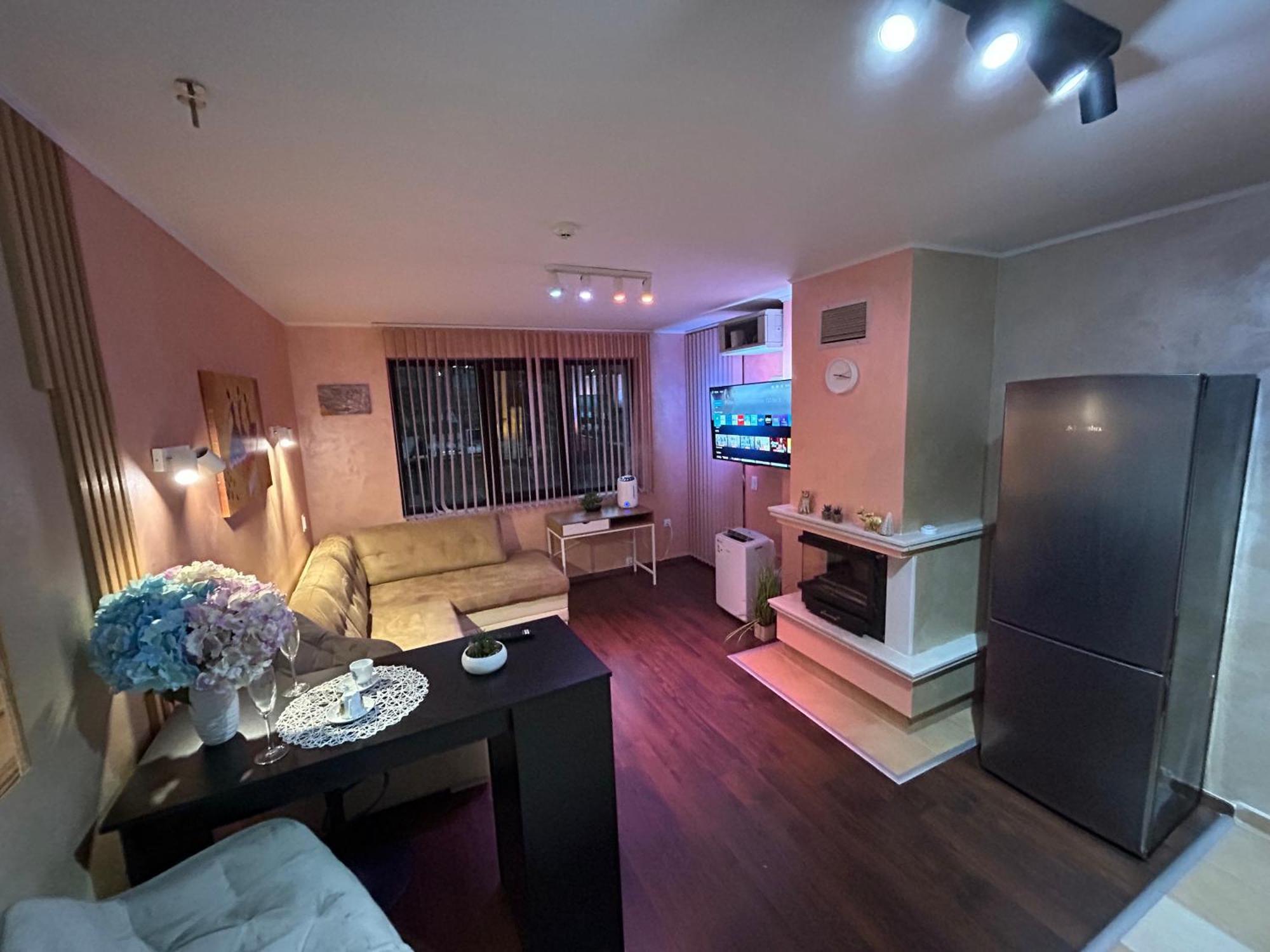 2-Bedroom, 2-Bathroom With Fireplace And Garden At Winslow Infinity Bansko Ngoại thất bức ảnh